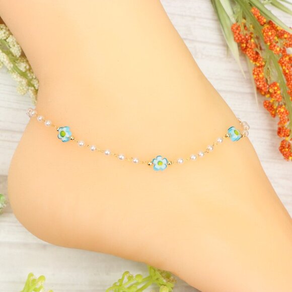 "Handmade Anklet – Elegant & Delicate Jewelry for Women | UNVRC1697 - Picture 8 of 10